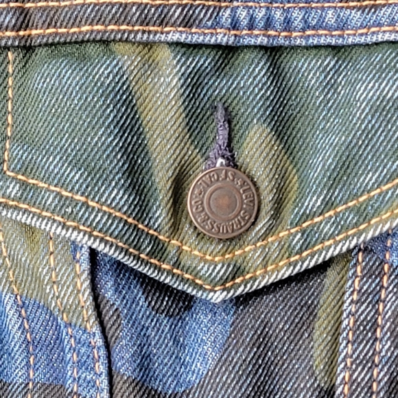 Levi's Strauss Denim Jean Jacket Men's Small Trucker Military Camo - Picture 6 of 9